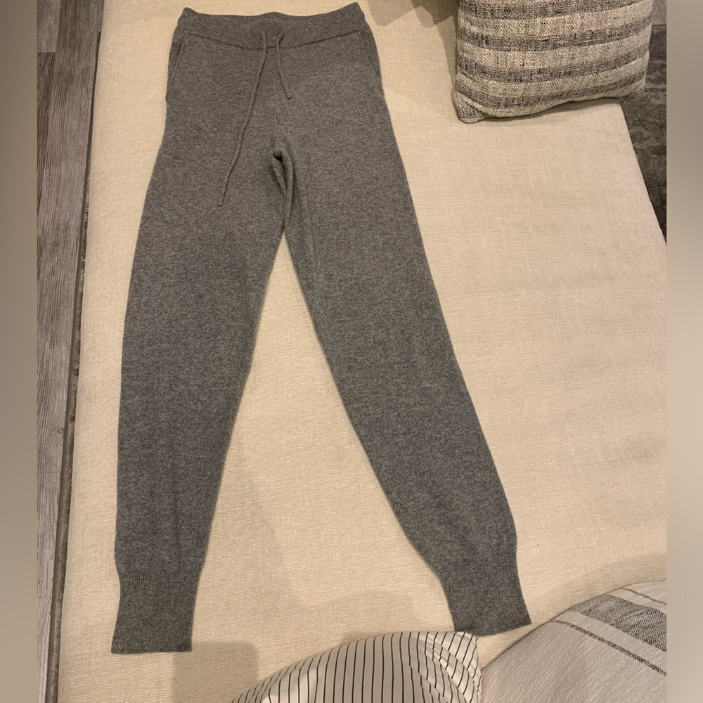 Loulou Studio Maddalena Cashmere sweatpants NWT, size M - Picture 7 of 10